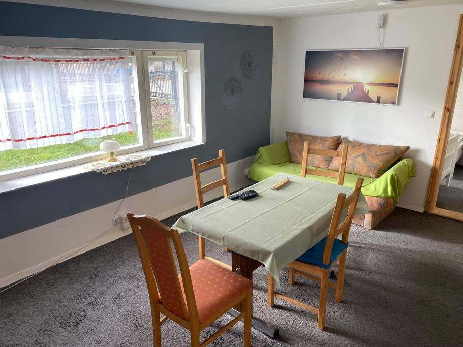 Bungalow Im Gruenen Werneuchen Екстер'єр фото